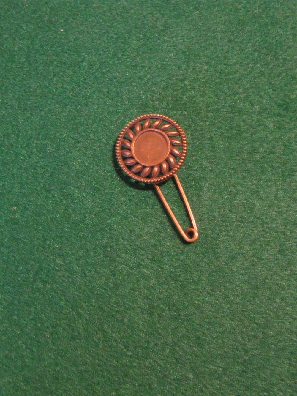Brass Sunflower Kilt Pin